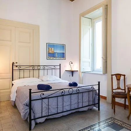 Don Pedro Vicere Di Toledo In The Center Guest house