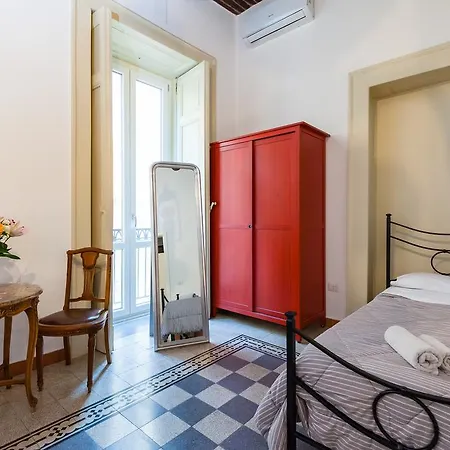 Guest house Don Pedro Vicere Di Toledo In The Center 3*