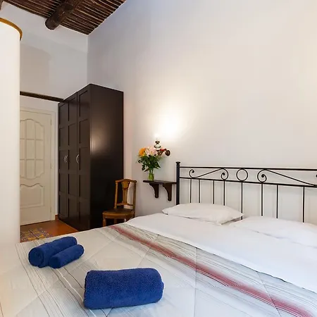 Guest house Don Pedro Vicere Di Toledo In The Center