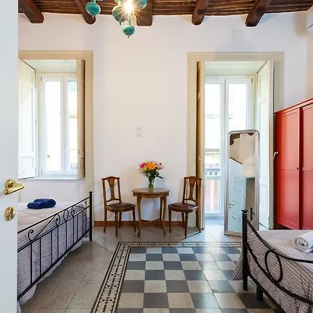 Guest house Don Pedro Vicere Di Toledo In The Center 3*