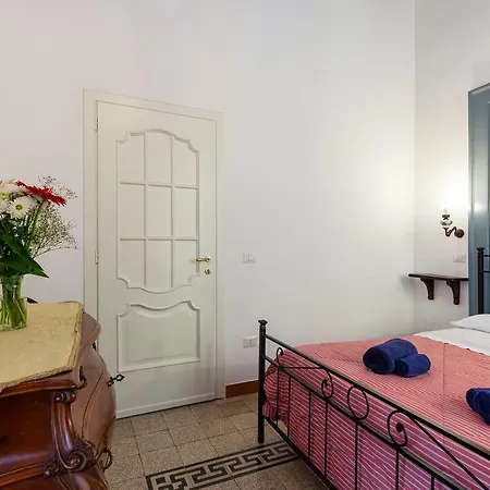 Don Pedro Vicere Di Toledo In The Center Guest house
