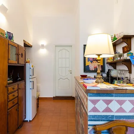 Don Pedro Vicere Di Toledo In The Center Guest house 3*